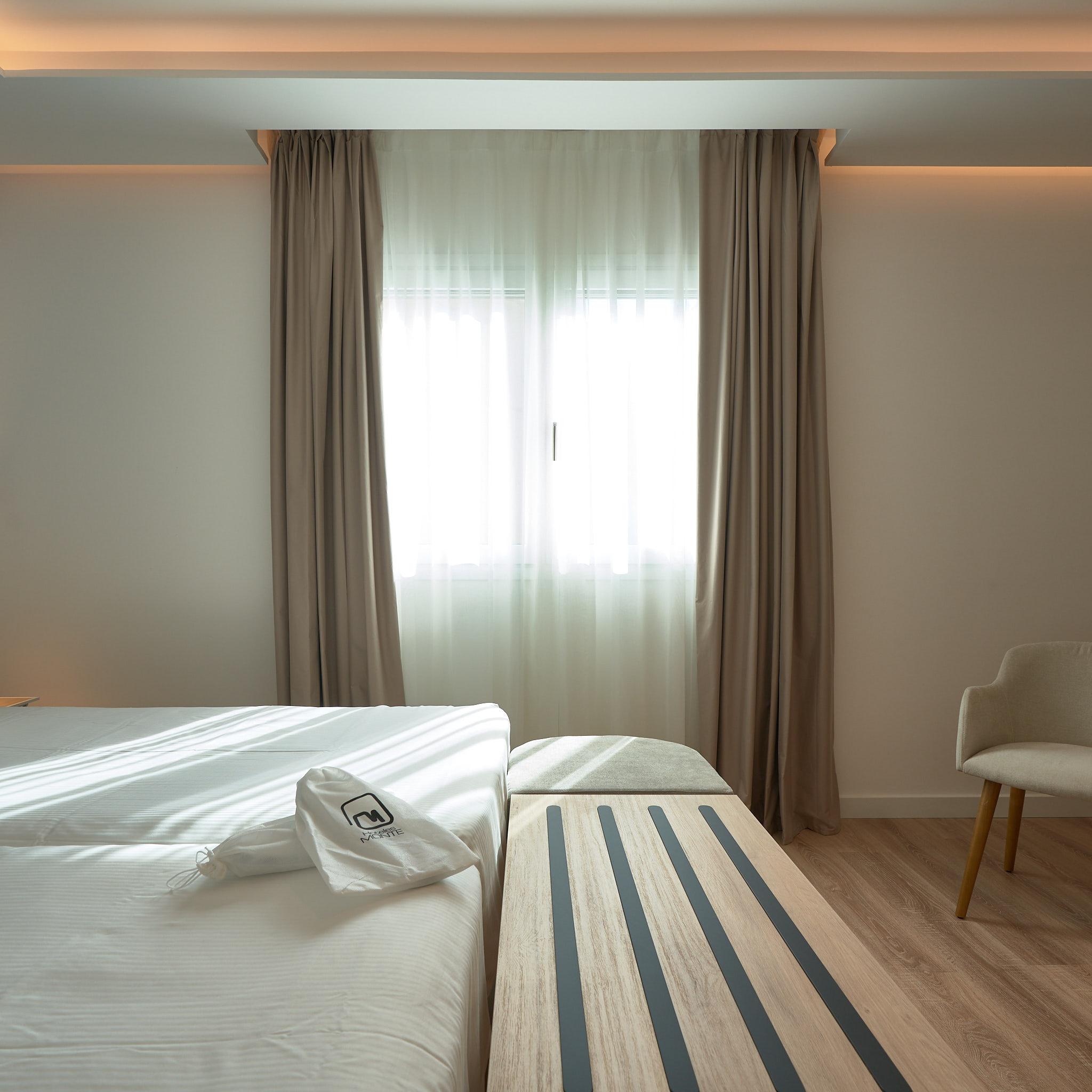 Monte Triana Hotel Seville Exterior photo