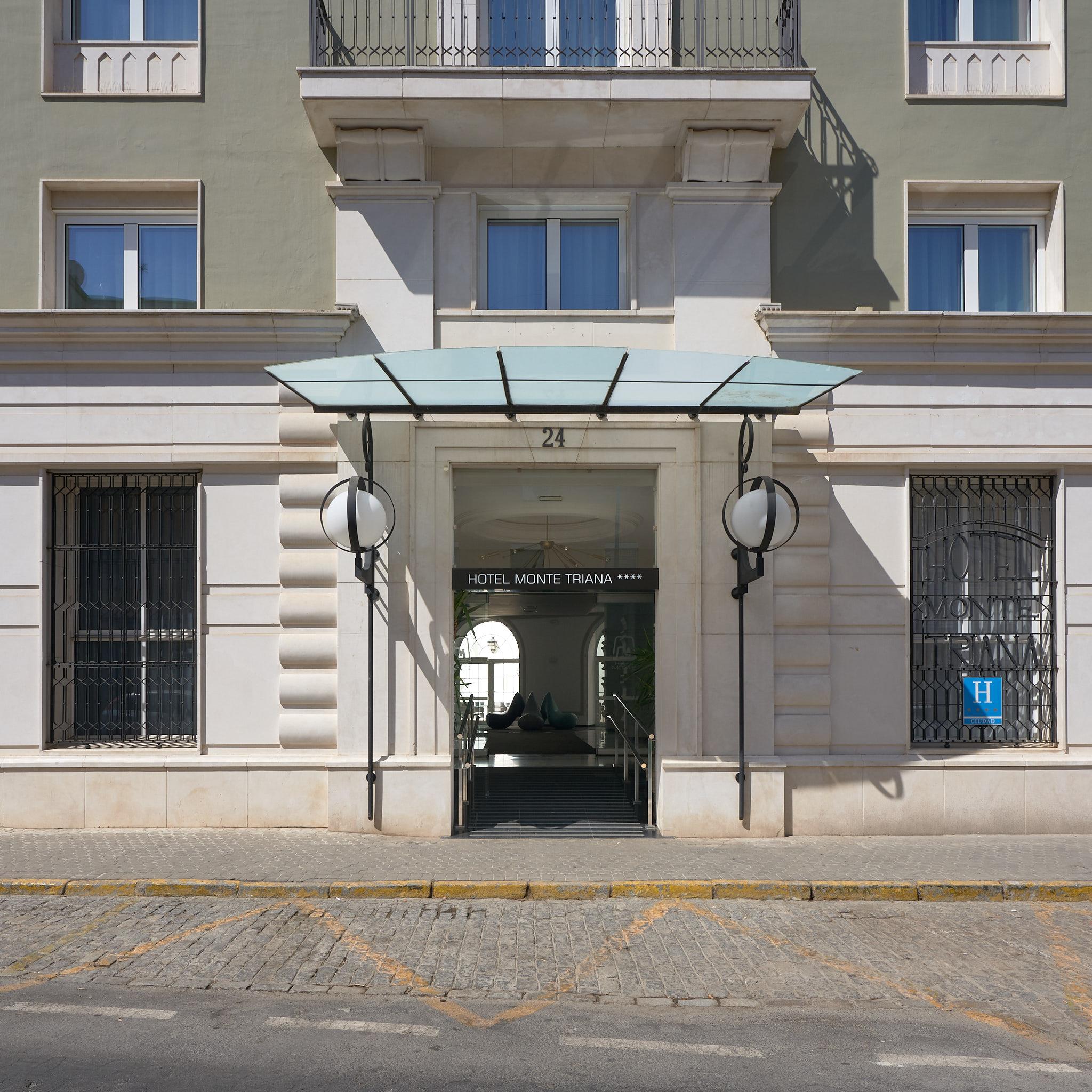 Monte Triana Hotel Seville Exterior photo